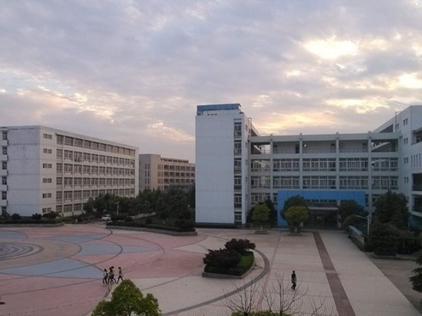 安徽機電職業(yè)技術(shù)學(xué)院2018年航空發(fā)動機維修專業(yè)實訓(xùn)室建設(shè)一包